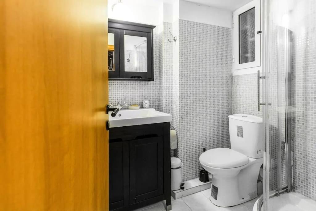 Apartament Plaka'S Flat-Near Syntagma Metro Station Ateny Zewnętrze zdjęcie